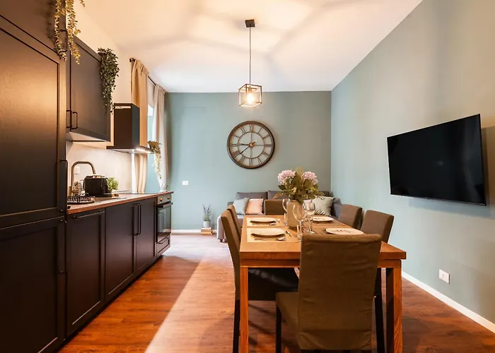 Piacentino Homes Re Di Rom
